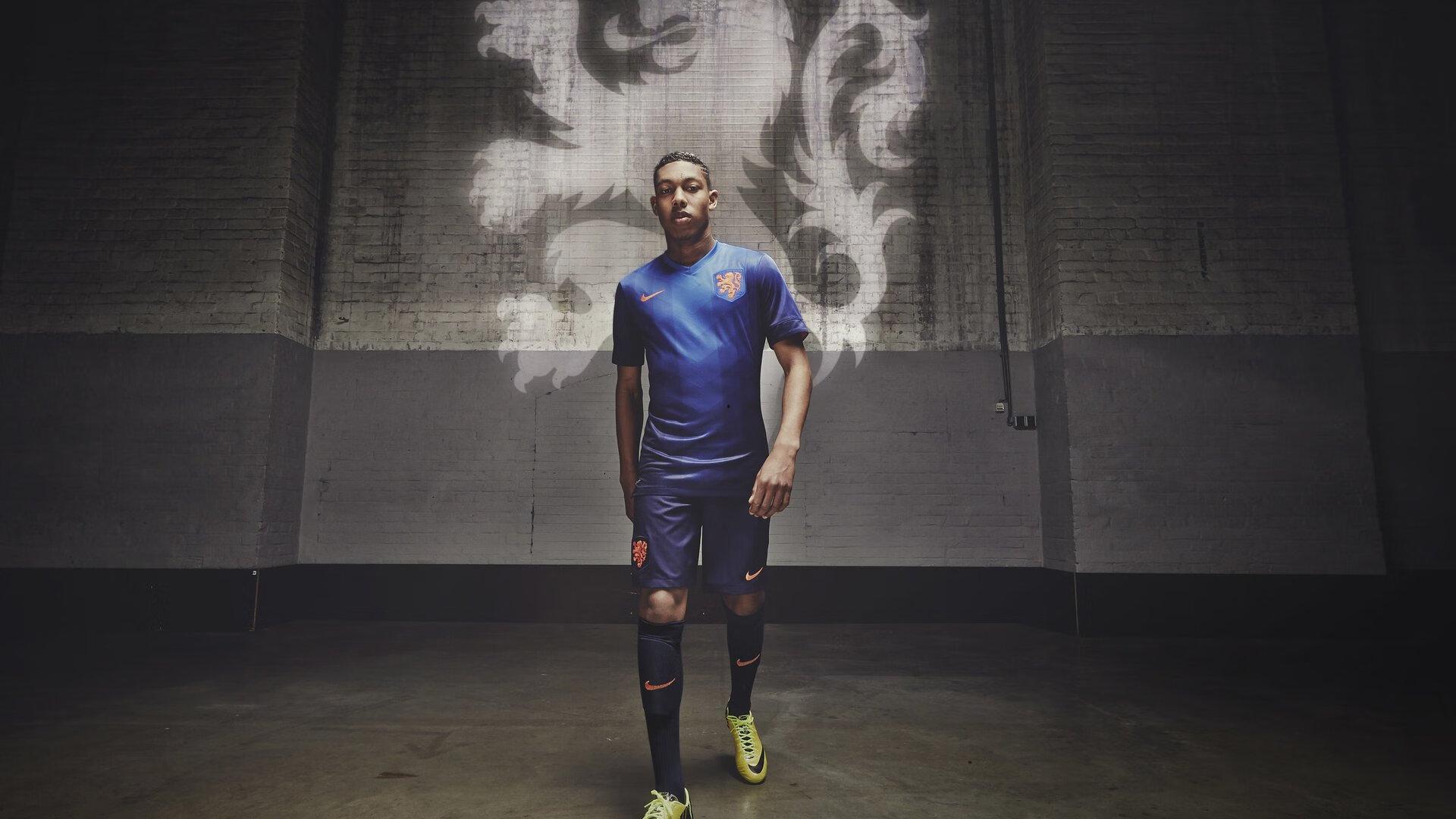 NBA巨星金字塔格局重塑,库里、字母哥、约基奇构成联盟新三角势力